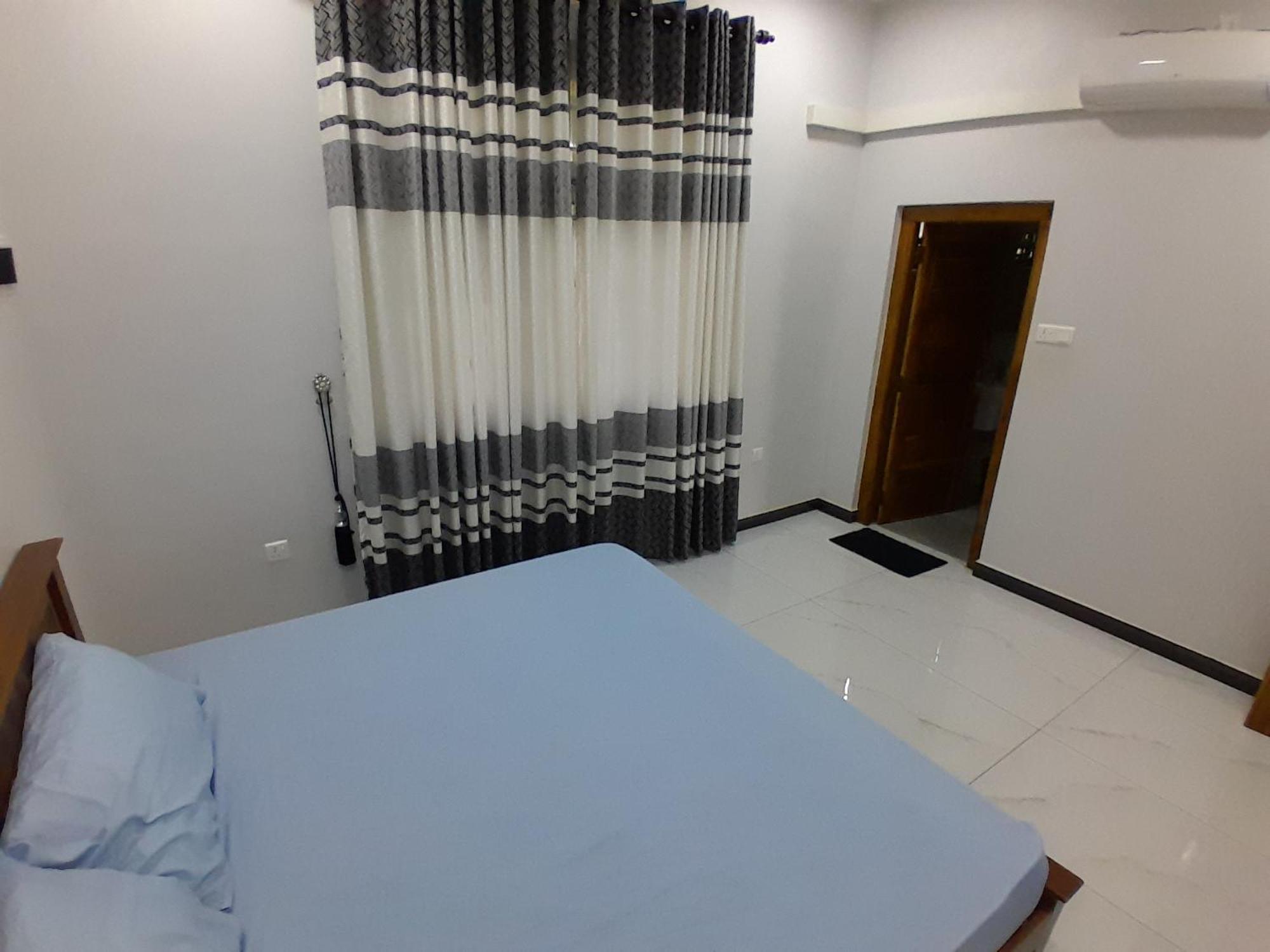 Alps Villa Jaffna Eksteriør bilde